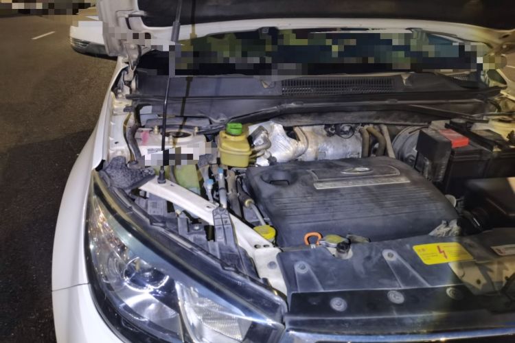 Used Chery Tiggo 3 2014 1.6L CVT ZhiShang Edition Engine Bay Right