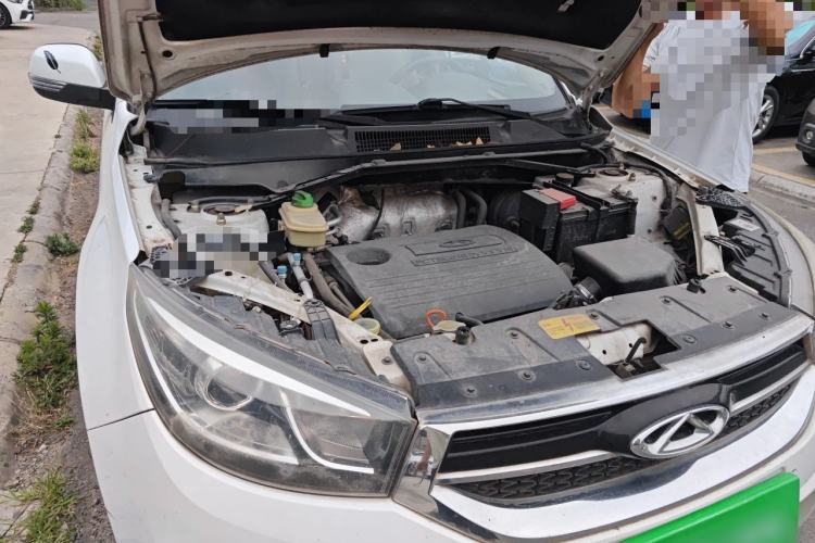 Used Chery Tiggo 3 2014 1.6L Manual Zhishang Edition Engine Bay Right