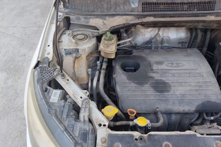 Used Chery Tiggo 3 2014 1.6L Manual Zhishang Edition Engine Bay Right