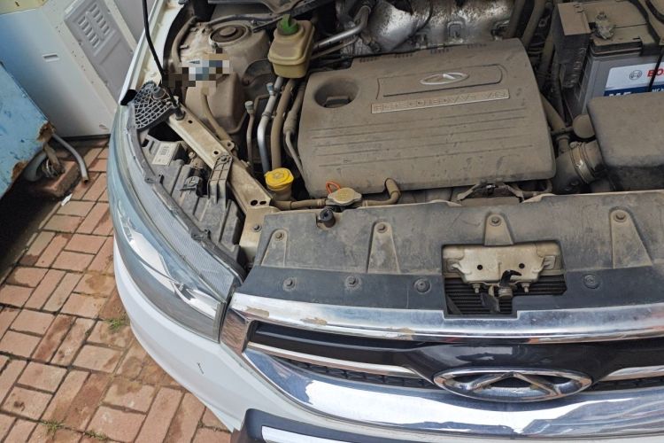 Used Chery Tiggo 3 2014 1.6L CVT Luxury Edition Engine Bay Right