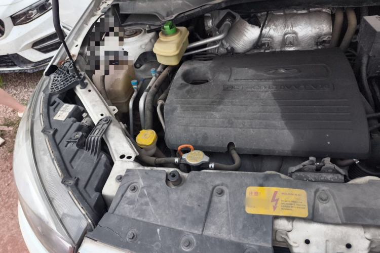 Used Chery Tiggo 3 2014 1.6L CVT ZhiShang Edition Engine Bay Right