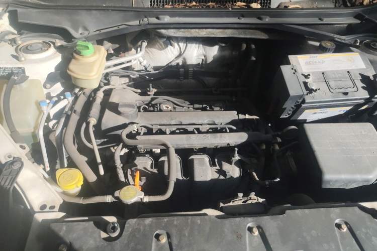 Used Chery Tiggo 3 2014 1.6L Manual Fashion Edition Engine Bay