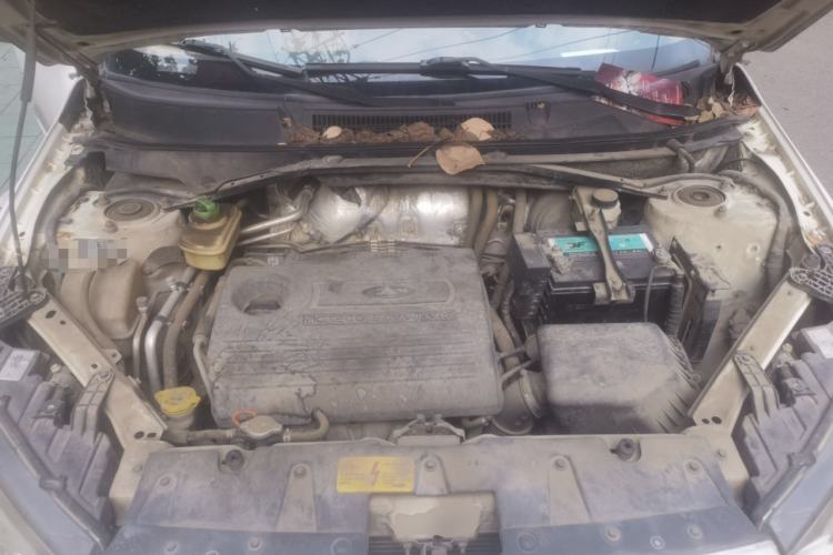 Used Chery Tiggo 3 2014 1.6L CVT ZhiShang Edition Engine Bay