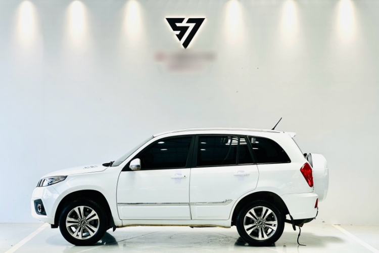 Used Chery Tiggo 3 2014 1.6L Manual Fashion Edition Exterior 3