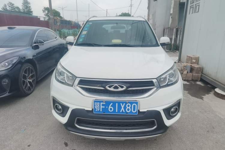 Used Chery Tiggo 3 2014 1.6L Manual Zhishang Edition Front