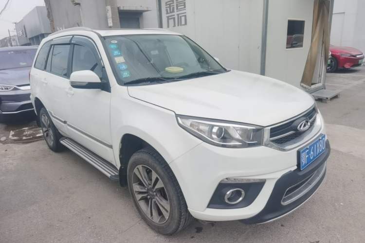Used Chery Tiggo 3 2014 1.6L Manual Zhishang Edition Front Right 45 Deg