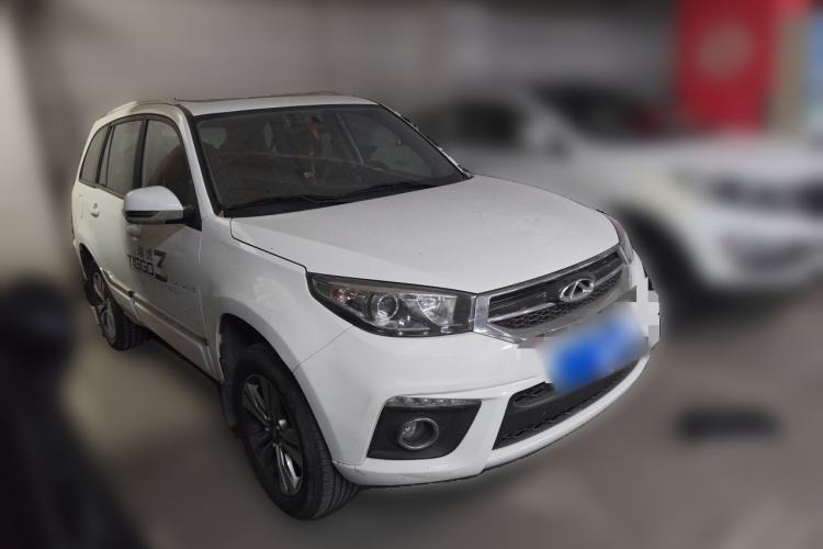 Used Chery Tiggo 3 2014 1.6L CVT Luxury Edition Front Right 45 Deg