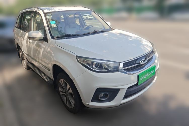 Used Chery Tiggo 3 2014 1.6L CVT Fashion Edition Front Right 45 Deg