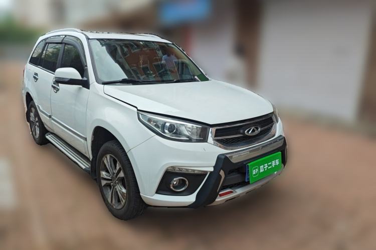 Used Chery Tiggo 3 2014 1.6L CVT Luxury Edition Front Right 45 Deg