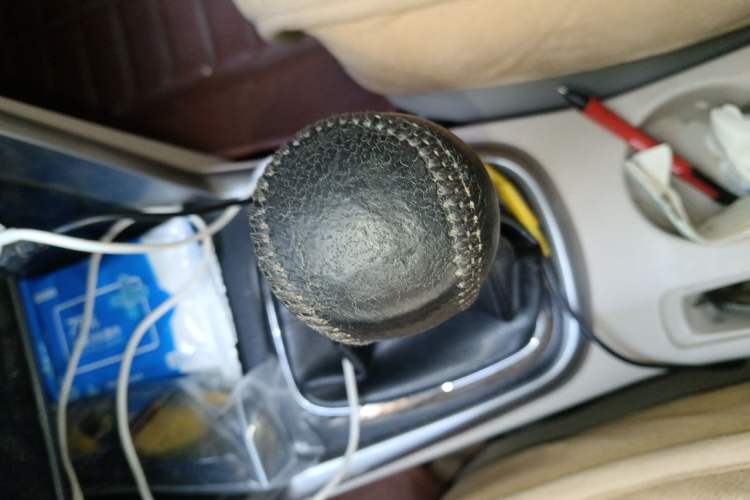 Used Chery Tiggo 3 2014 1.6L Manual Zhishang Edition Gear Lever