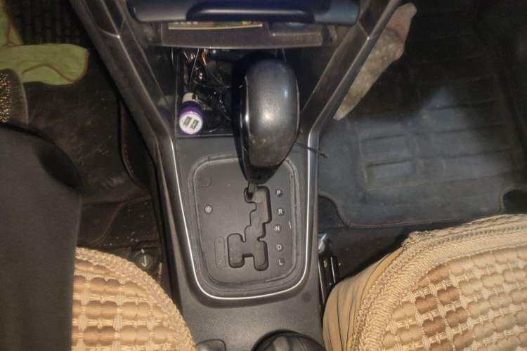 Used Chery Tiggo 3 2014 1.6L CVT ZhiShang Edition Gear Lever