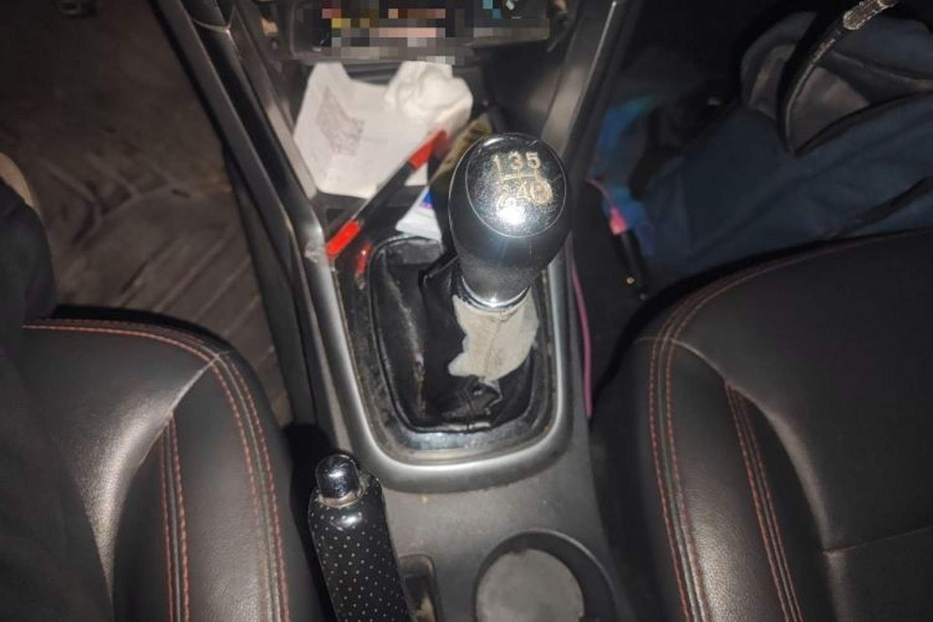 Used Chery Tiggo 3 2014 1.6L Manual Zhishang Edition Gear Lever