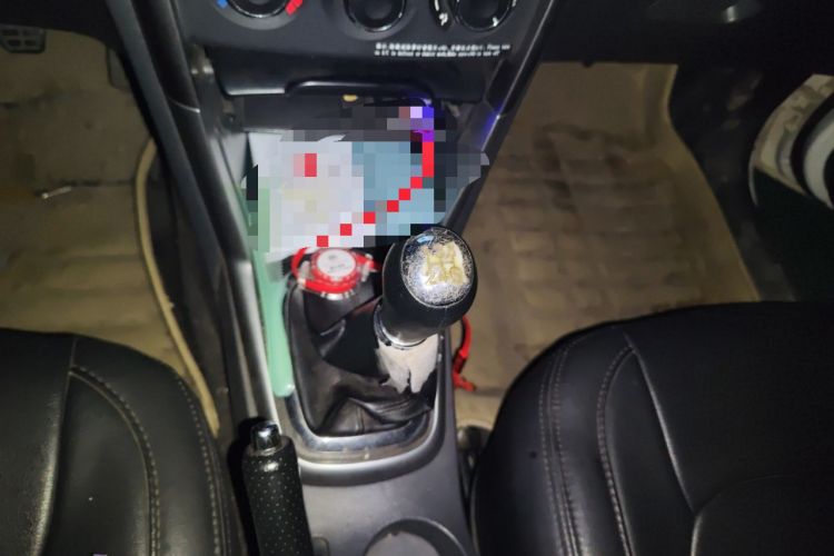 Used Chery Tiggo 3 2014 Magic Edition 1.6L Manual Fashion Version Gear Lever