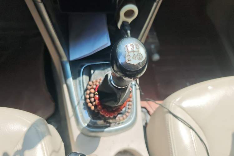 Used Chery Tiggo 3 2014 1.6L Manual Zhishang Edition Gear Lever