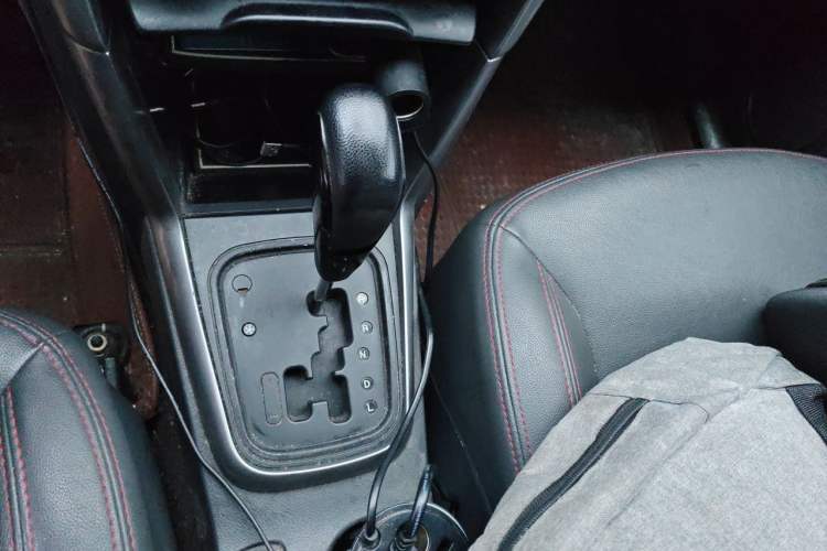 Used Chery Tiggo 3 2014 1.6L CVT ZhiShang Edition Gear Lever
