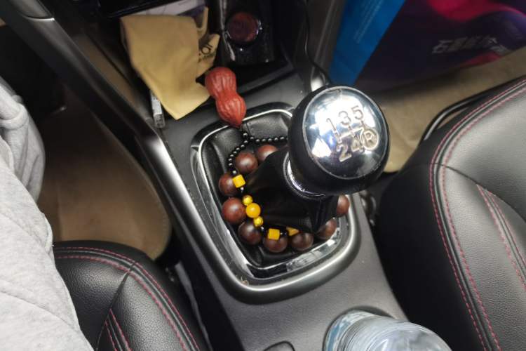 Used Chery Tiggo 3 2014 1.6L Manual Zhishang Edition Gear Lever