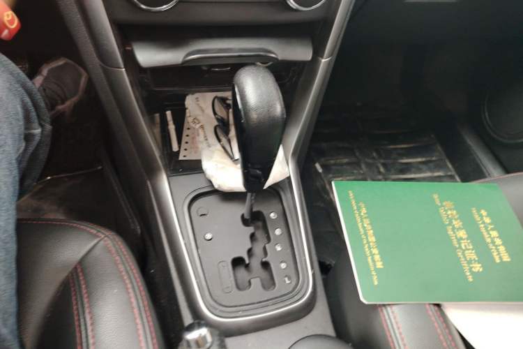 Used Chery Tiggo 3 2014 Magic Edition 1.6L CVT Smart Version Gear Lever