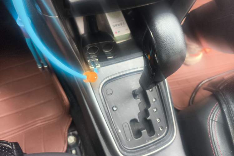 Used Chery Tiggo 3 2014 1.6L CVT ZhiShang Edition Gear Lever