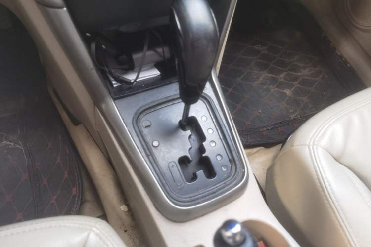 Used Chery Tiggo 3 2014 1.6L CVT ZhiShang Edition Gear Lever