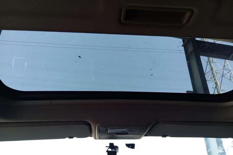 Used Chery Tiggo 3 2014 1.6L Manual Zhishang Edition Headliner