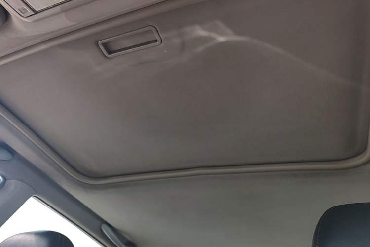 Used Chery Tiggo 3 2014 1.6L Manual Zhishang Edition Headliner