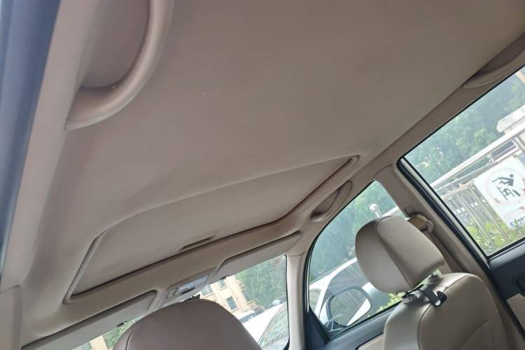 Used Chery Tiggo 3 2014 1.6L Manual Luxury Edition Headliner
