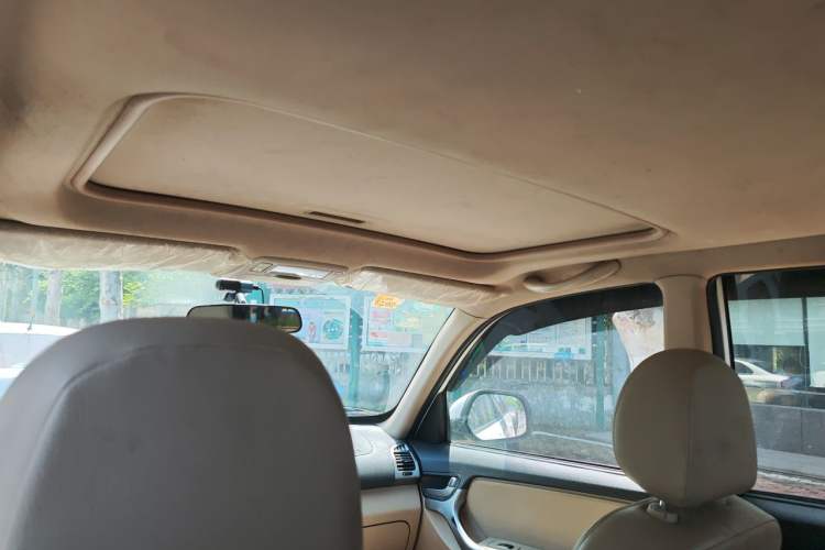 Used Chery Tiggo 3 2014 1.6L Manual Zhishang Edition Headliner