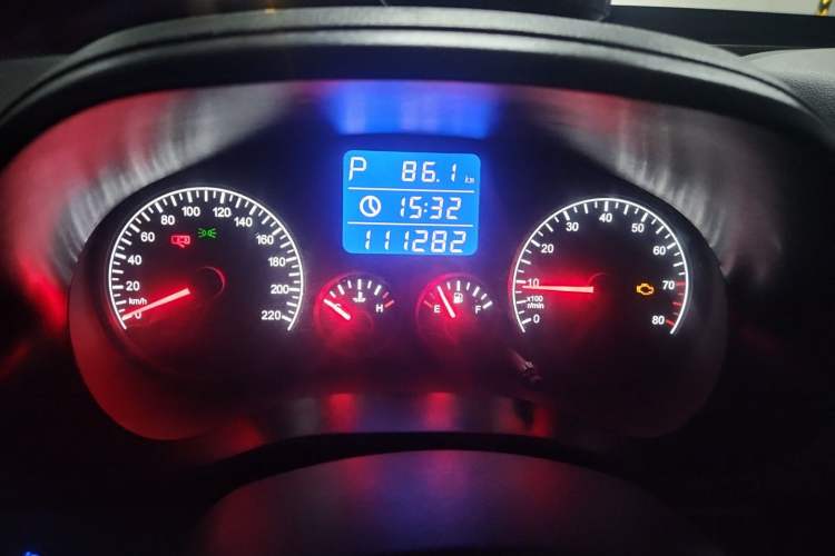 Used Chery Tiggo 3 2014 1.6L CVT ZhiShang Edition Instrument Cluster