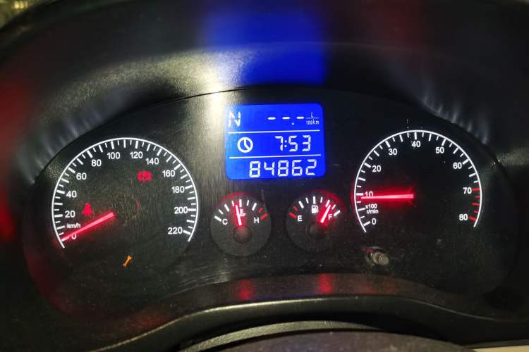 Used Chery Tiggo 3 2014 1.6L CVT ZhiShang Edition Instrument Cluster