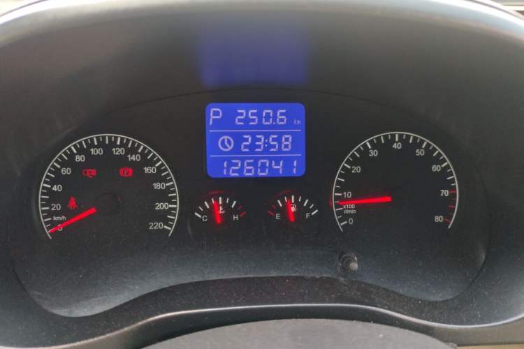 Used Chery Tiggo 3 2014 1.6L CVT ZhiShang Edition Instrument Cluster
