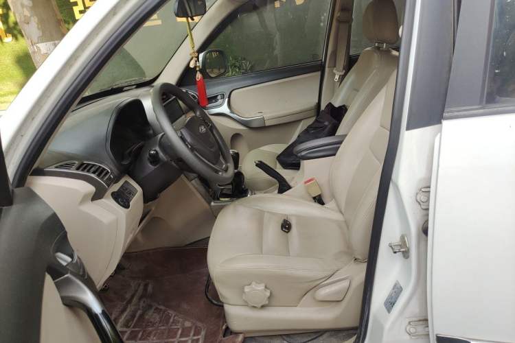 Used Chery Tiggo 3 2014 1.6L Manual Zhishang Edition Left Front Seat