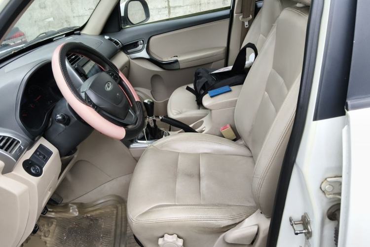 Used Chery Tiggo 3 2014 1.6L Manual Zhishang Edition Left Front Seat