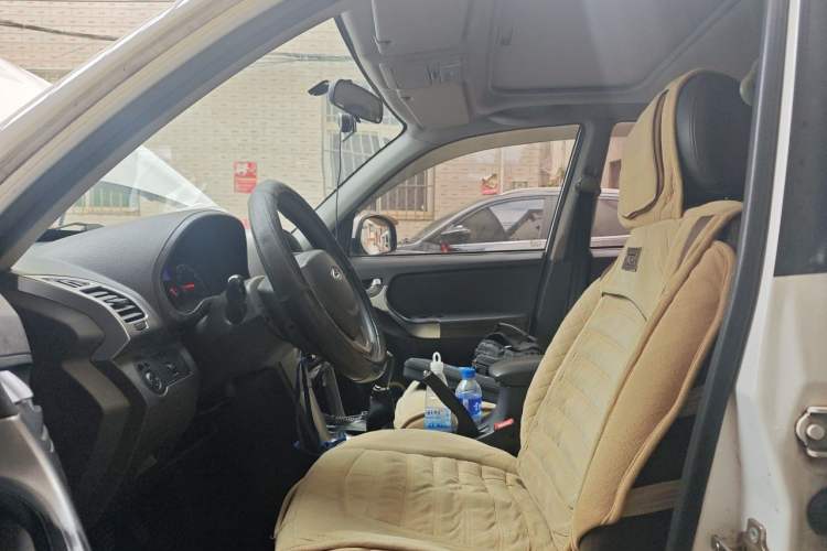 Used Chery Tiggo 3 2014 1.6L Manual Zhishang Edition Left Front Seat