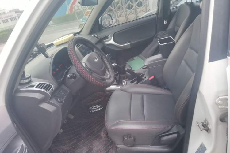 Used Chery Tiggo 3 2014 1.6L Manual Zhishang Edition Left Front Seat
