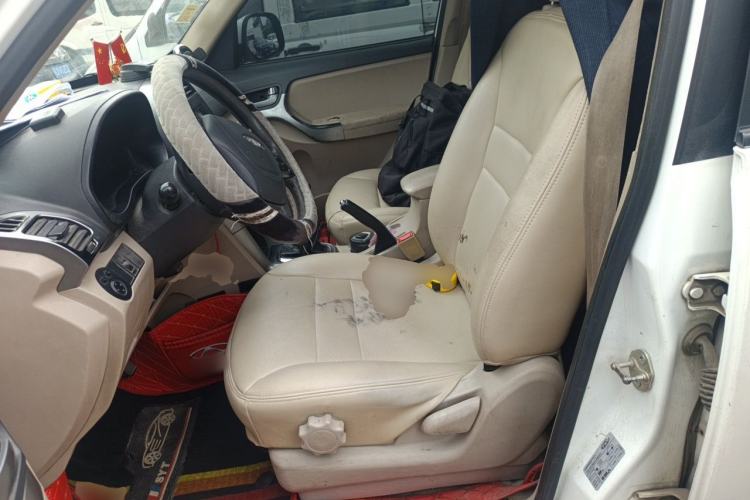 Used Chery Tiggo 3 2014 1.6L Manual Fashion Edition Left Front Seat