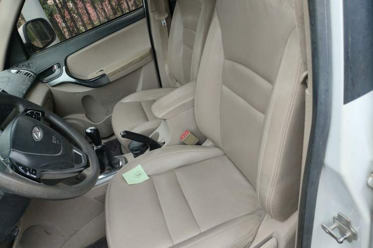 Used Chery Tiggo 3 2014 1.6L Manual Zhishang Edition Left Front Seat