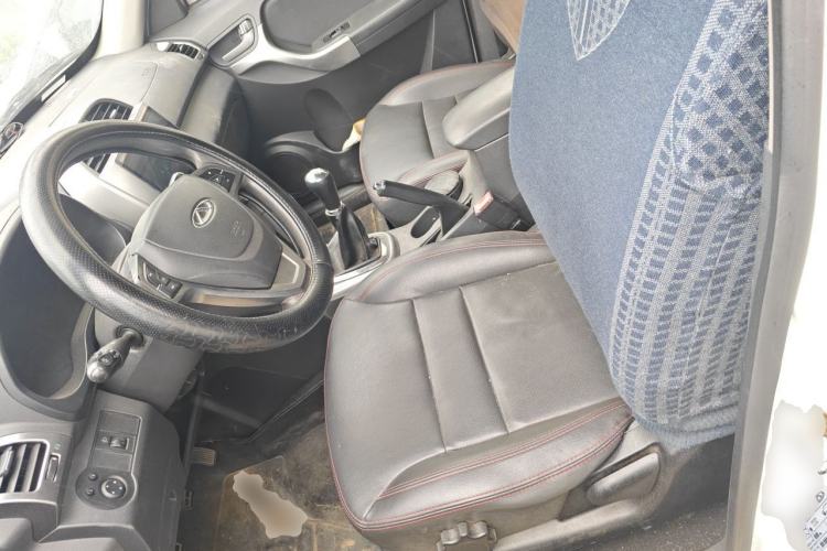 Used Chery Tiggo 3 2014 1.6L Manual Zhishang Edition Left Front Seat