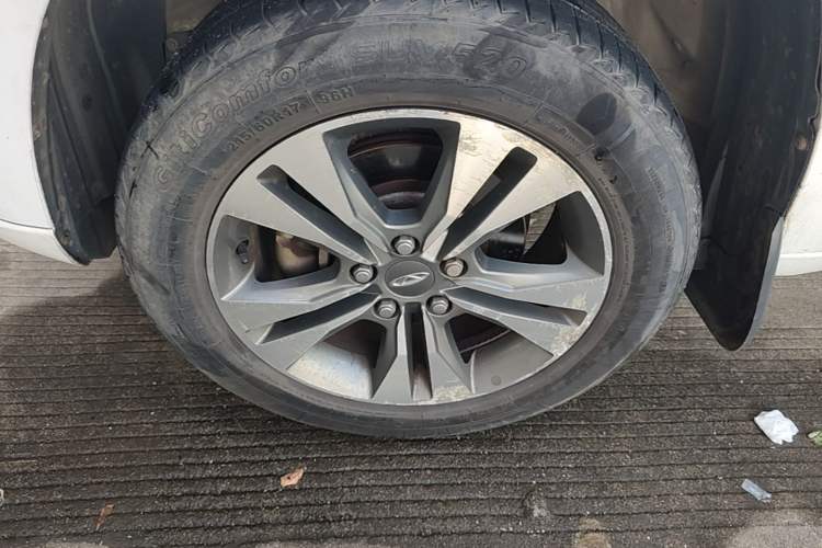 Used Chery Tiggo 3 2014 1.6L Manual Zhishang Edition Left Front Wheel Hub