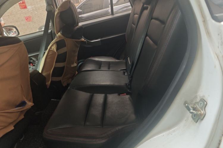 Used Chery Tiggo 3 2014 1.6L Manual Zhishang Edition Left Rear Seat