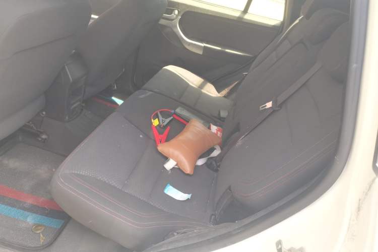 Used Chery Tiggo 3 2014 1.6L Manual Fashion Edition Left Rear Seat