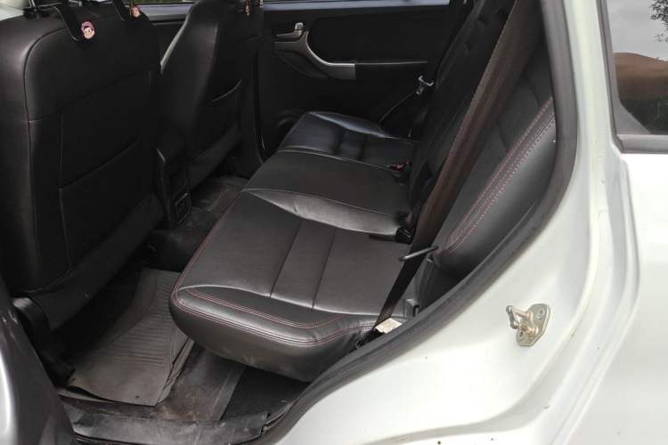 Used Chery Tiggo 3 2014 1.6L CVT ZhiShang Edition Left Rear Seat