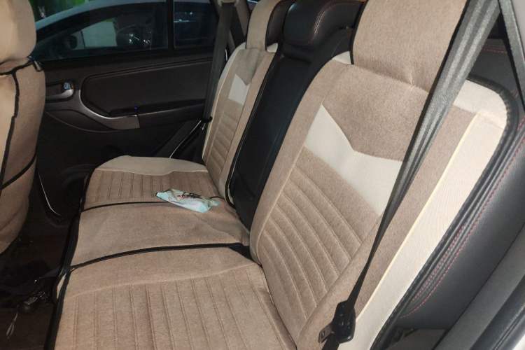 Used Chery Tiggo 3 2014 1.6L CVT ZhiShang Edition Left Rear Seat