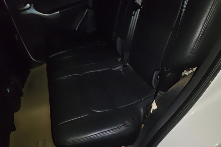 Used Chery Tiggo 3 2014 Magic Edition 1.6L Manual Fashion Version Left Rear Seat