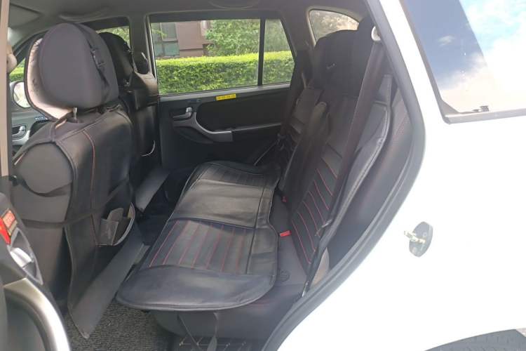 Used Chery Tiggo 3 2014 Magic Edition 1.6L Manual Fashion Version Left Rear Seat