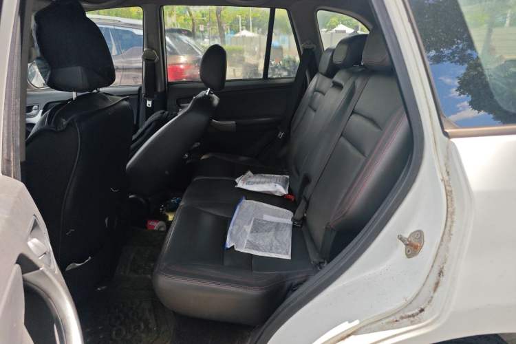 Used Chery Tiggo 3 2014 1.6L Manual Zhishang Edition Left Rear Seat
