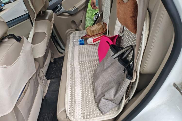 Used Chery Tiggo 3 2014 1.6L Manual Zhishang Edition Left Rear Seat