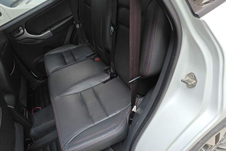 Used Chery Tiggo 3 2014 1.6L CVT ZhiShang Edition Left Rear Seat