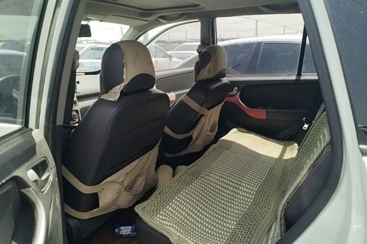 Used Chery Tiggo 3 2014 1.6L Manual Zhishang Edition Left Rear Seat