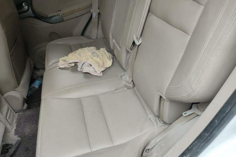 Used Chery Tiggo 3 2014 1.6L Manual Zhishang Edition Left Rear Seat