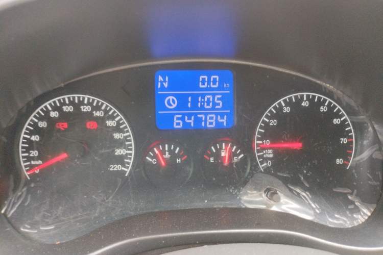 Used Chery Tiggo 3 2014 1.6L CVT ZhiShang Edition Odometer Close Up